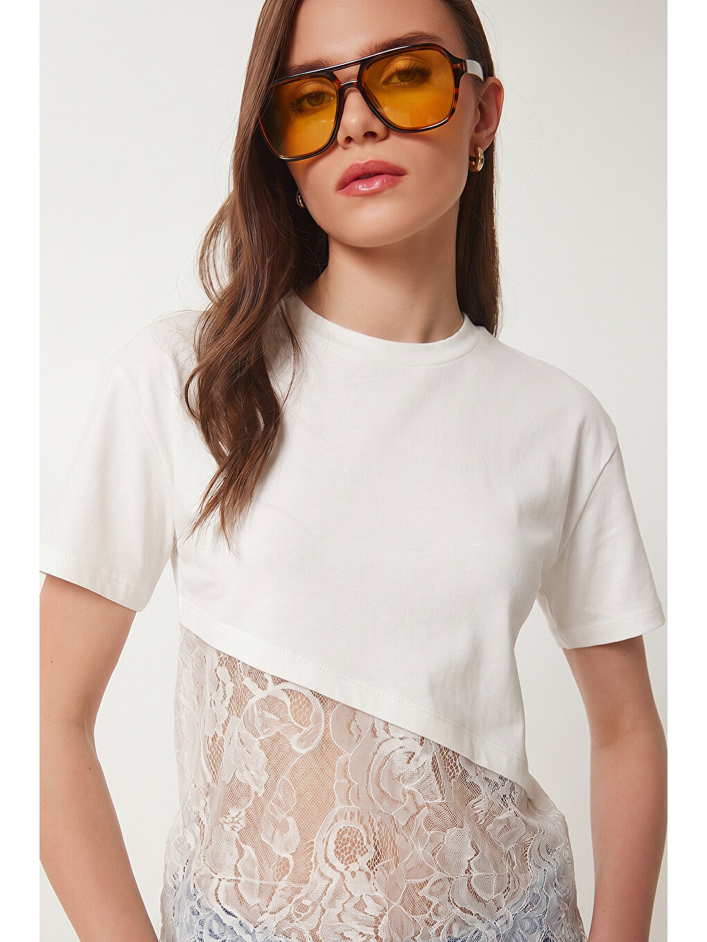 Ekru Dantel Detaylı Oversize Örme T-shirt EKRU LCR0125-1