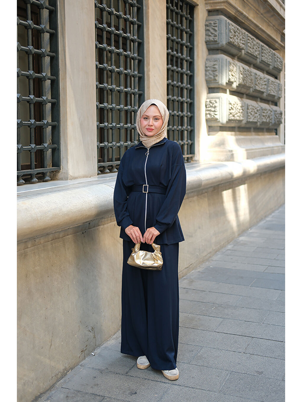 Kadın Pile Detaylı Tokalı Takım Lacivert-1