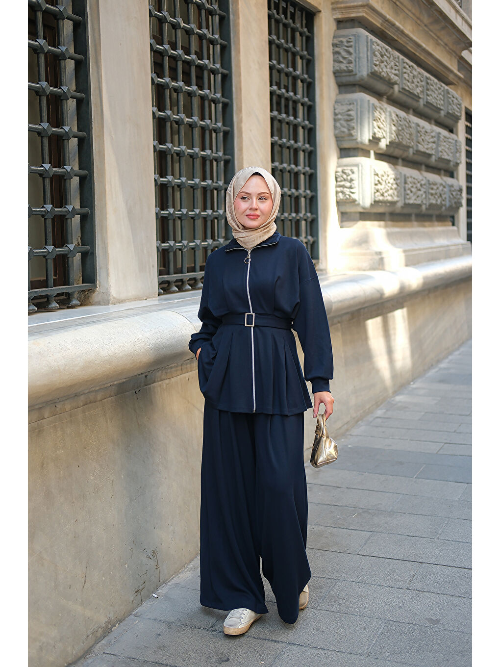 Kadın Pile Detaylı Tokalı Takım Lacivert-3