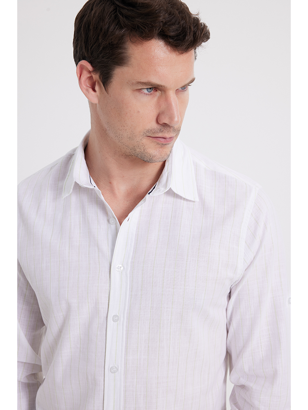 Beyaz Erkek Slim Fit Dar Kesim Uzun Kollu %100 Pamuk Keten Doku Çizgili Gömlek-2