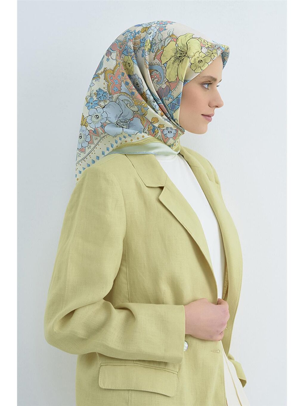 Karışık Saf İpek Sura Eşarp 9535D 84-1