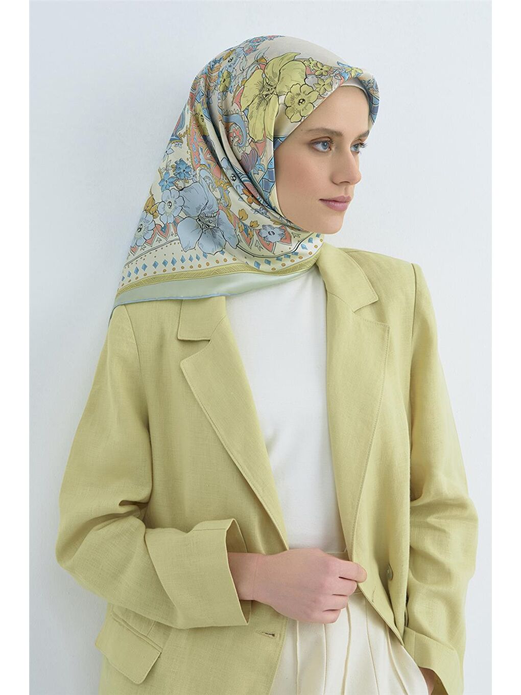 Karışık Saf İpek Sura Eşarp 9535D 84-2