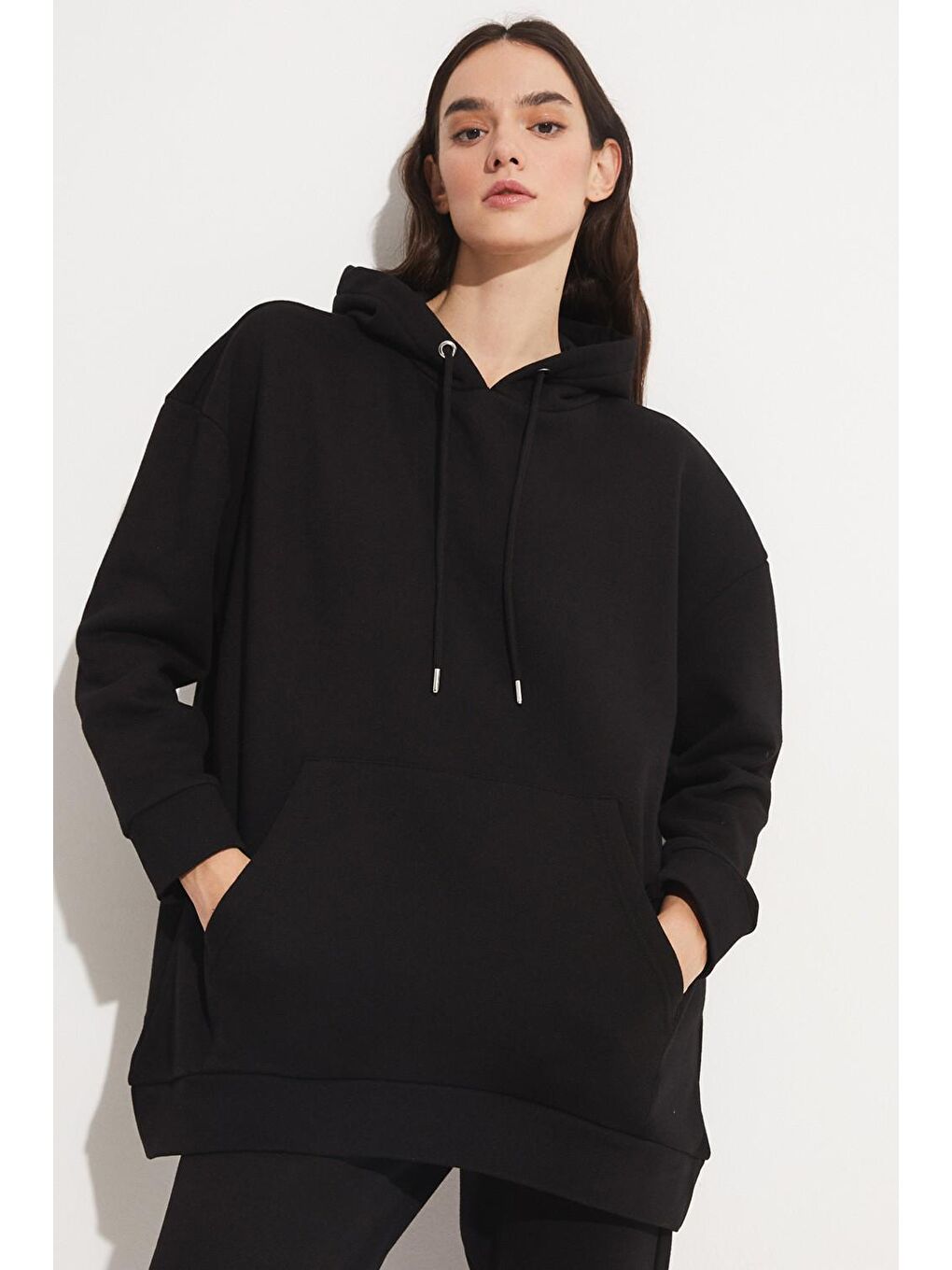 June Siyah Basic Kapüşonlu Kalın Hoodie