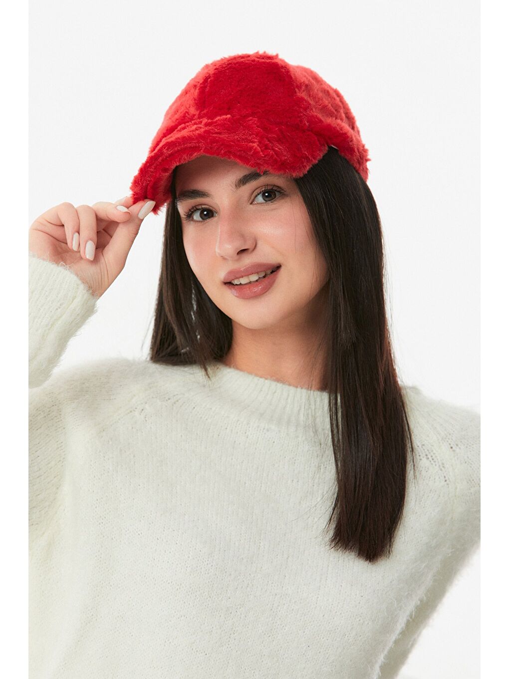 Kırmızı Tüylü Arkası Ayarlanabilir Kep Şapka