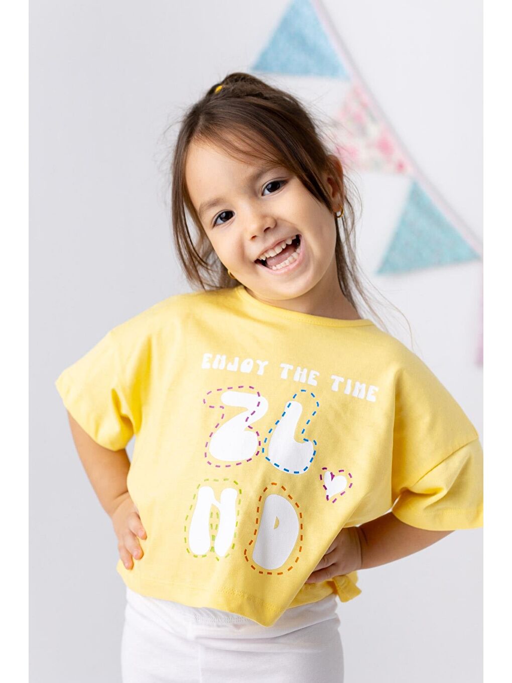 ZEYLAND Sarı Kız Çocuk Basic Crop Tshirt