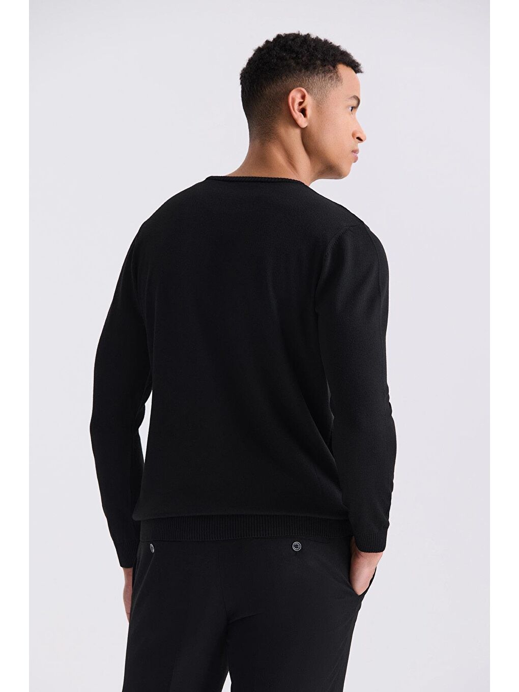 Siyah Slim Fit Bisiklet Yaka Desenli Triko Kazak-3