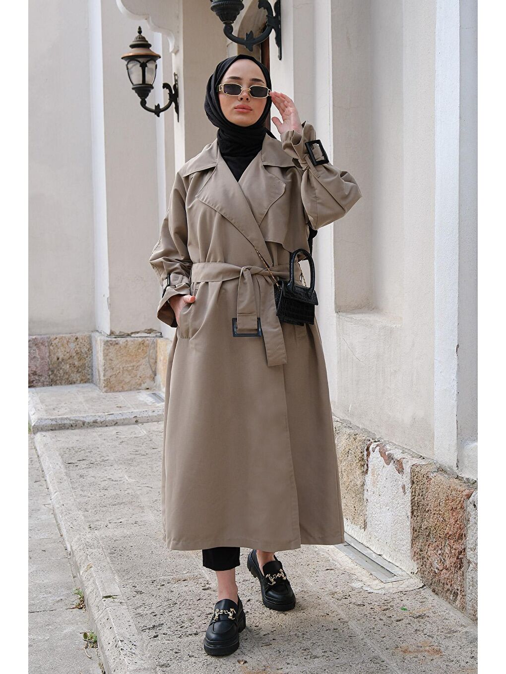 Kadın Oversize Kuşaklı Uzun Trençkot Gri