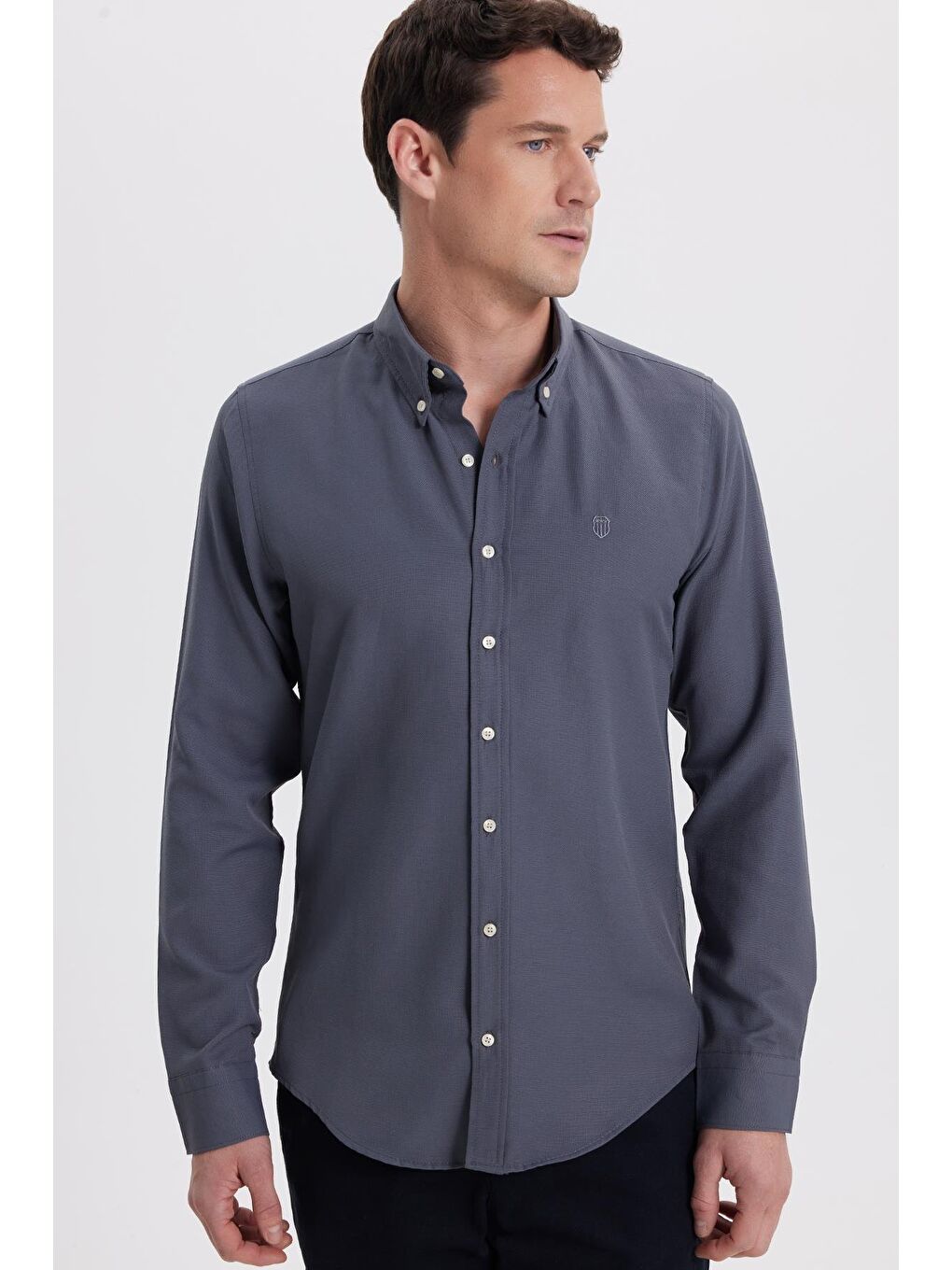 Erkek Slim Fit Dar Kesim Düz Oxford Armalı Düğmeli Yaka  Antrasit Spor Gömlek-5