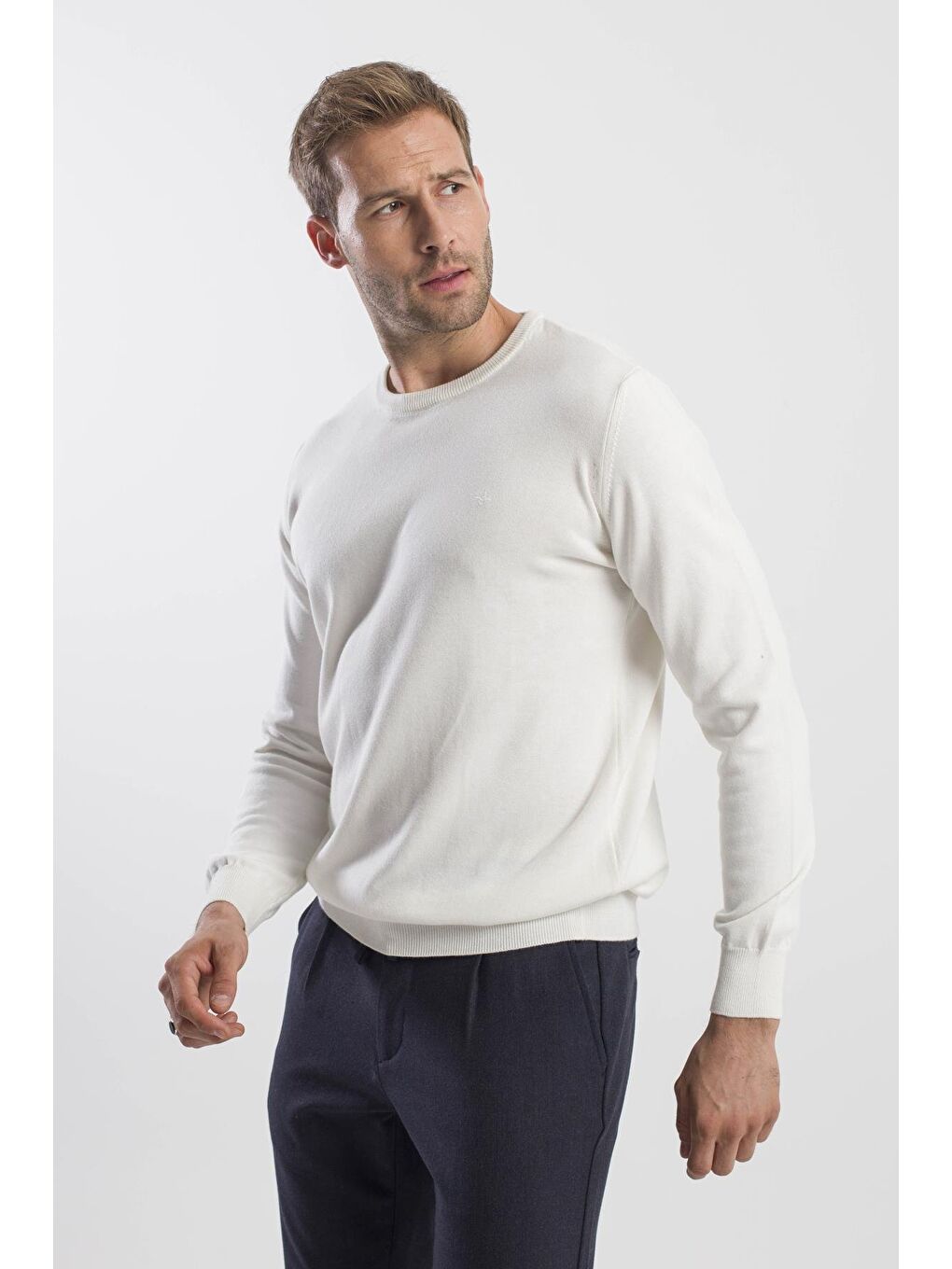 Ekru Slim Fit Bisiklet Yaka Triko Kazak-2