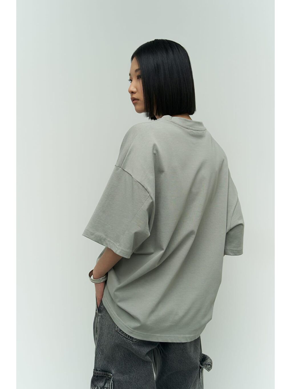 Gri Lips Duman Oversize Tişört-7