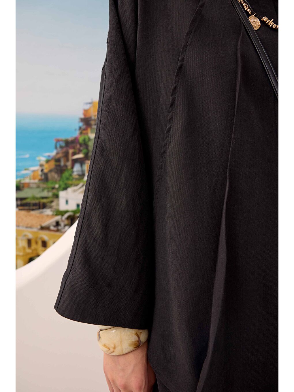 Pile Detaylı Gömlek Siyah-2