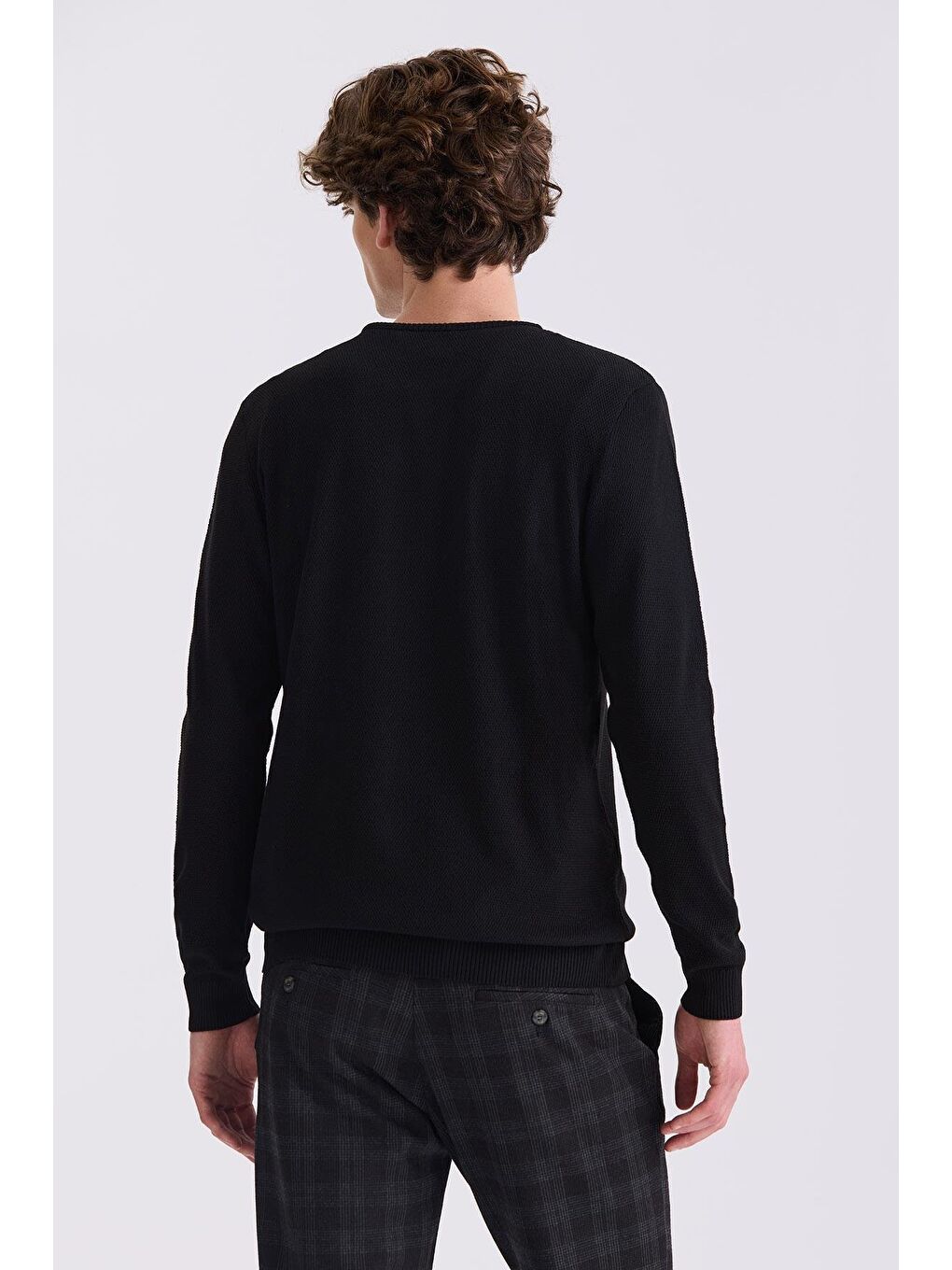 Siyah Slim Fit Bisiklet Yaka Desenli Triko Kazak-3