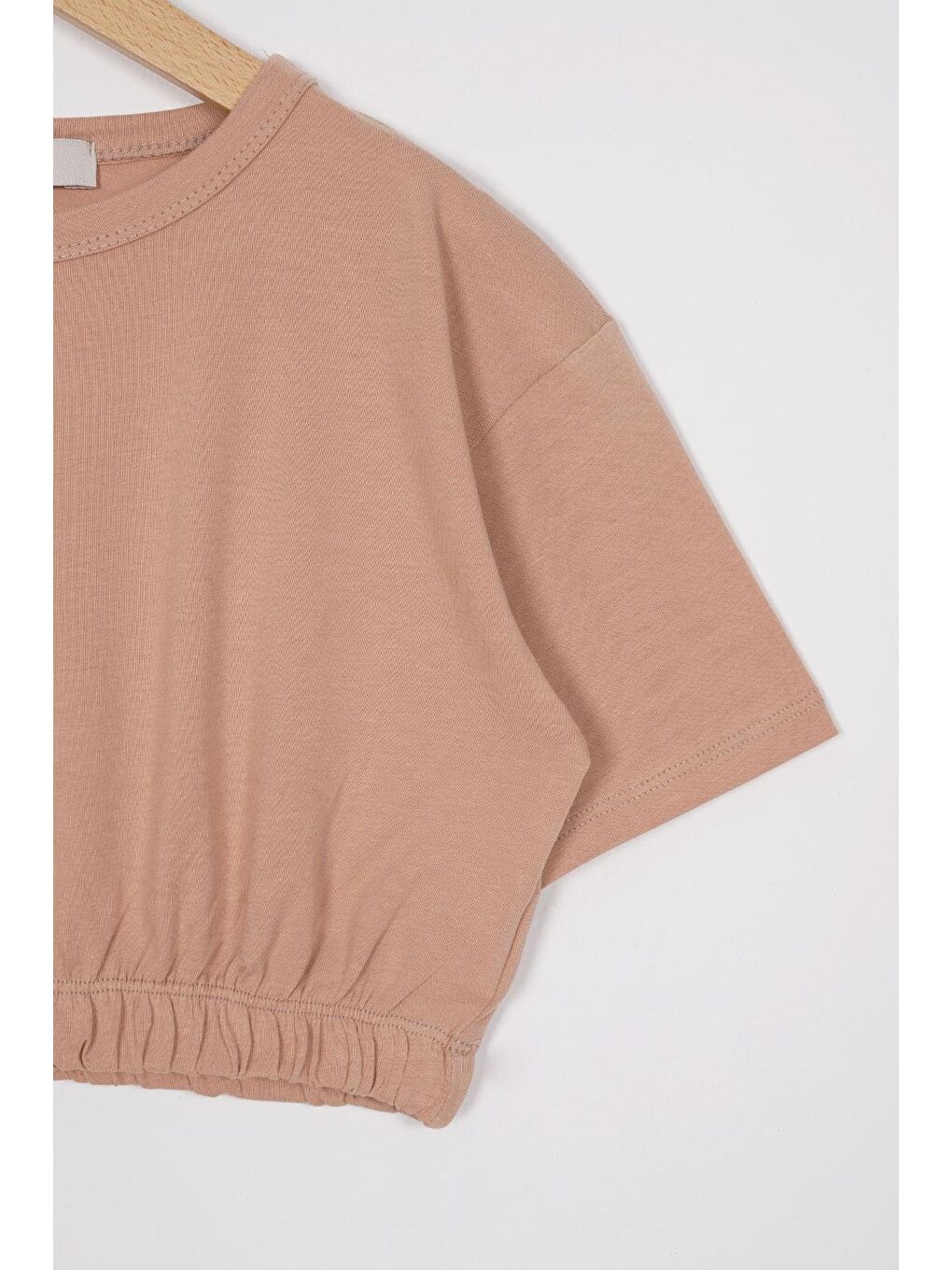 Bisiklet Yaka Kısa Kol Beli Lastikli Bej Renk Kız Çocuk Tshirt-1