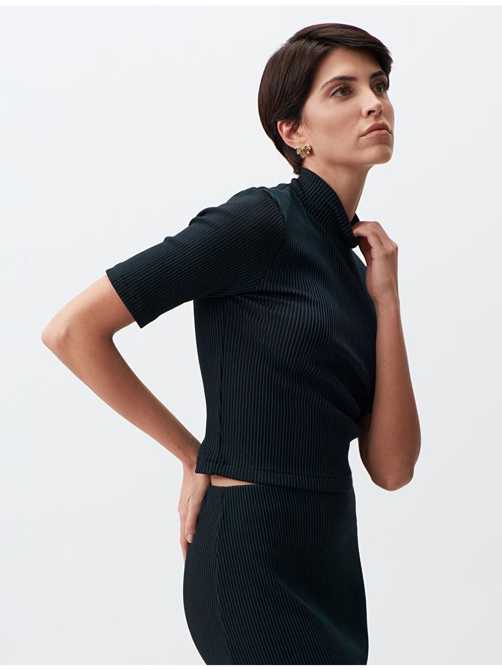 Koyu Yeşil Balıkçı Yaka Kısa Kollu Çizgili Bluz-1