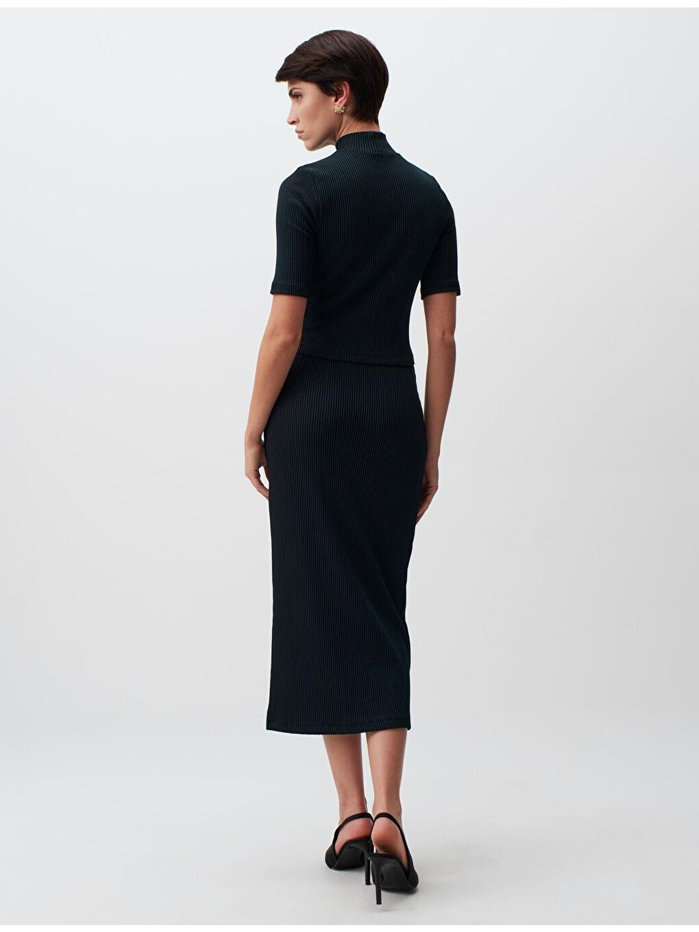 Koyu Yeşil Balıkçı Yaka Kısa Kollu Çizgili Bluz-3