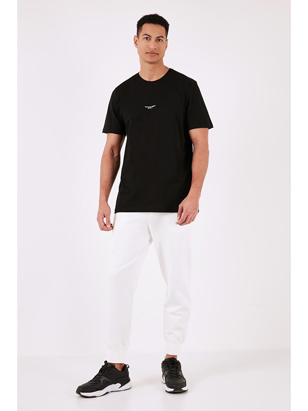 Buratti Siyah % 100 Pamuk Bisiklet Yaka Regular Fit T Shirt 5902757 - 2