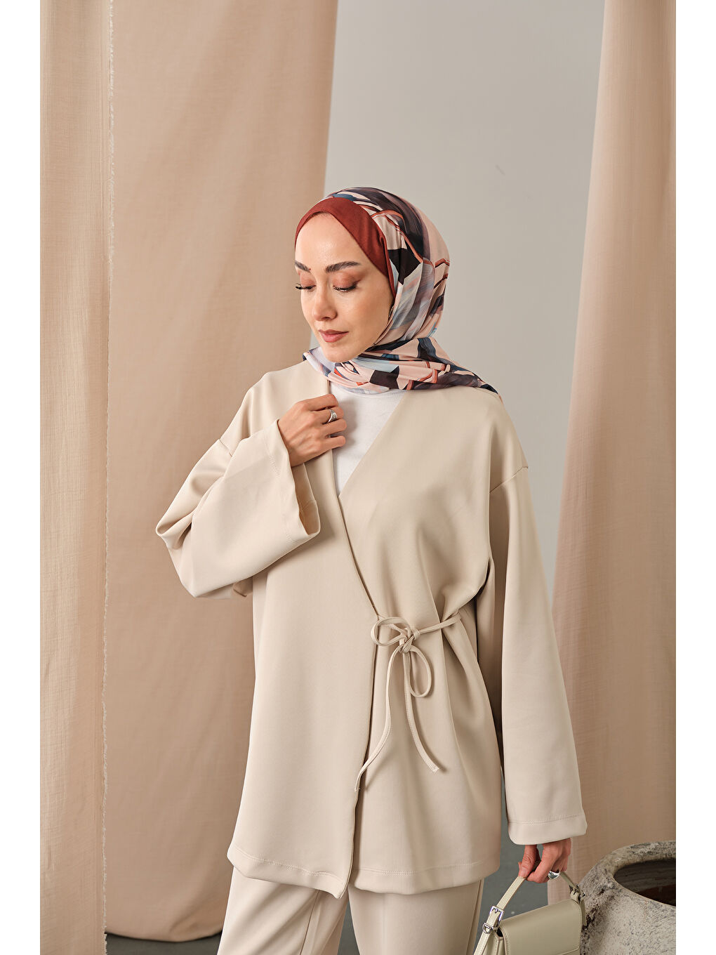 Bej Kadın Yan Bağlamalı Takım Taş-3