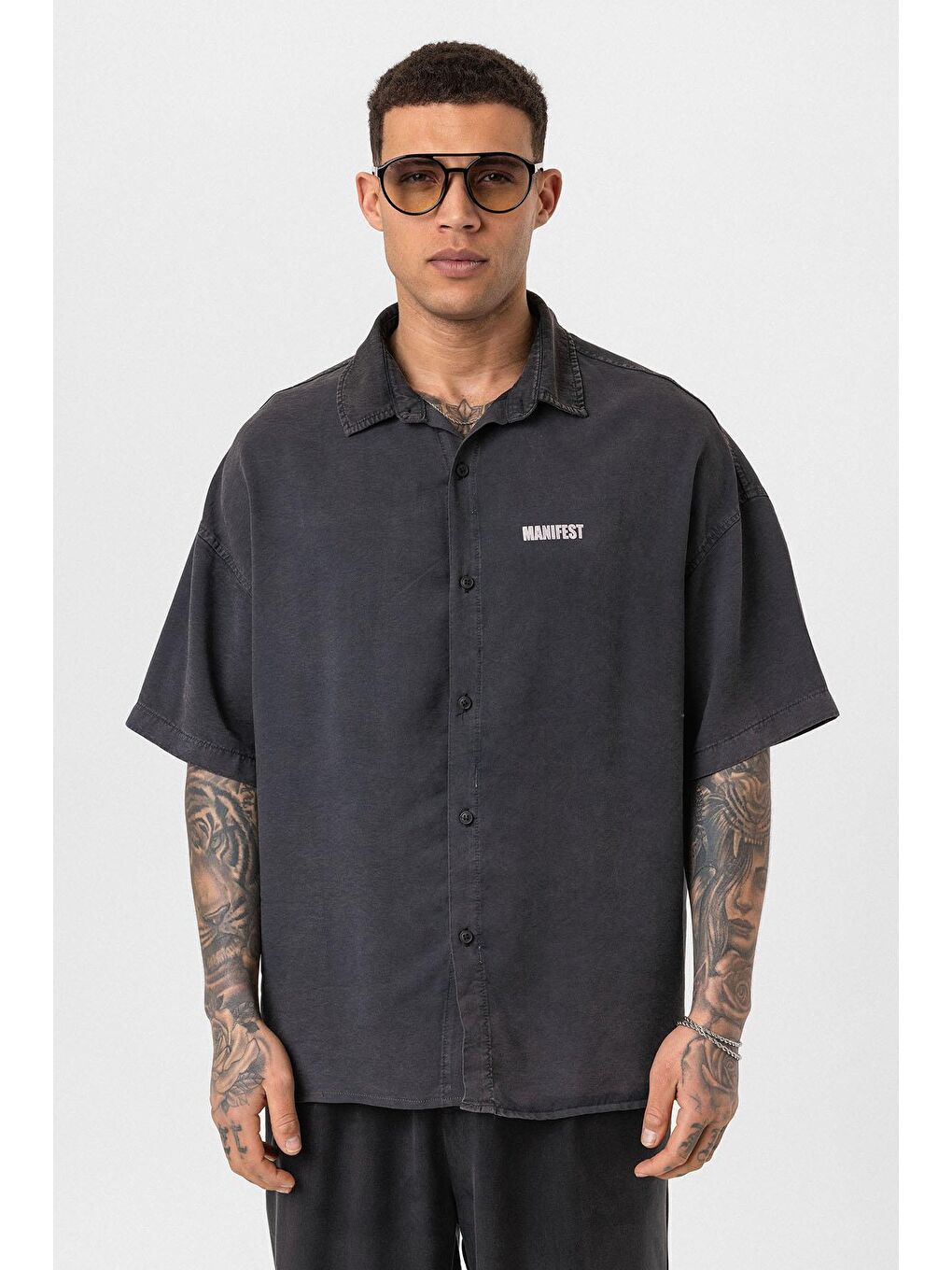 Yıkamalı Oversize Baskılı Kısa Kollu Gömlek Siyah-2