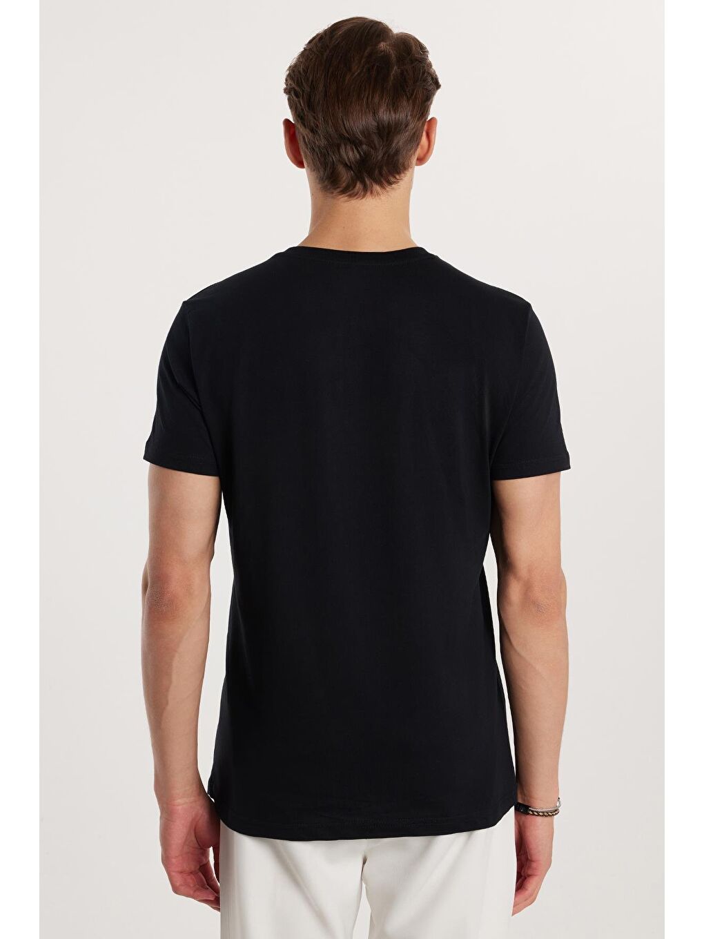 Erkek Slim Fit Dar Kesim %100 Pamuk Yumuşak Dokulu Baskılı Siyah Bisiklet Yaka Tişört-4