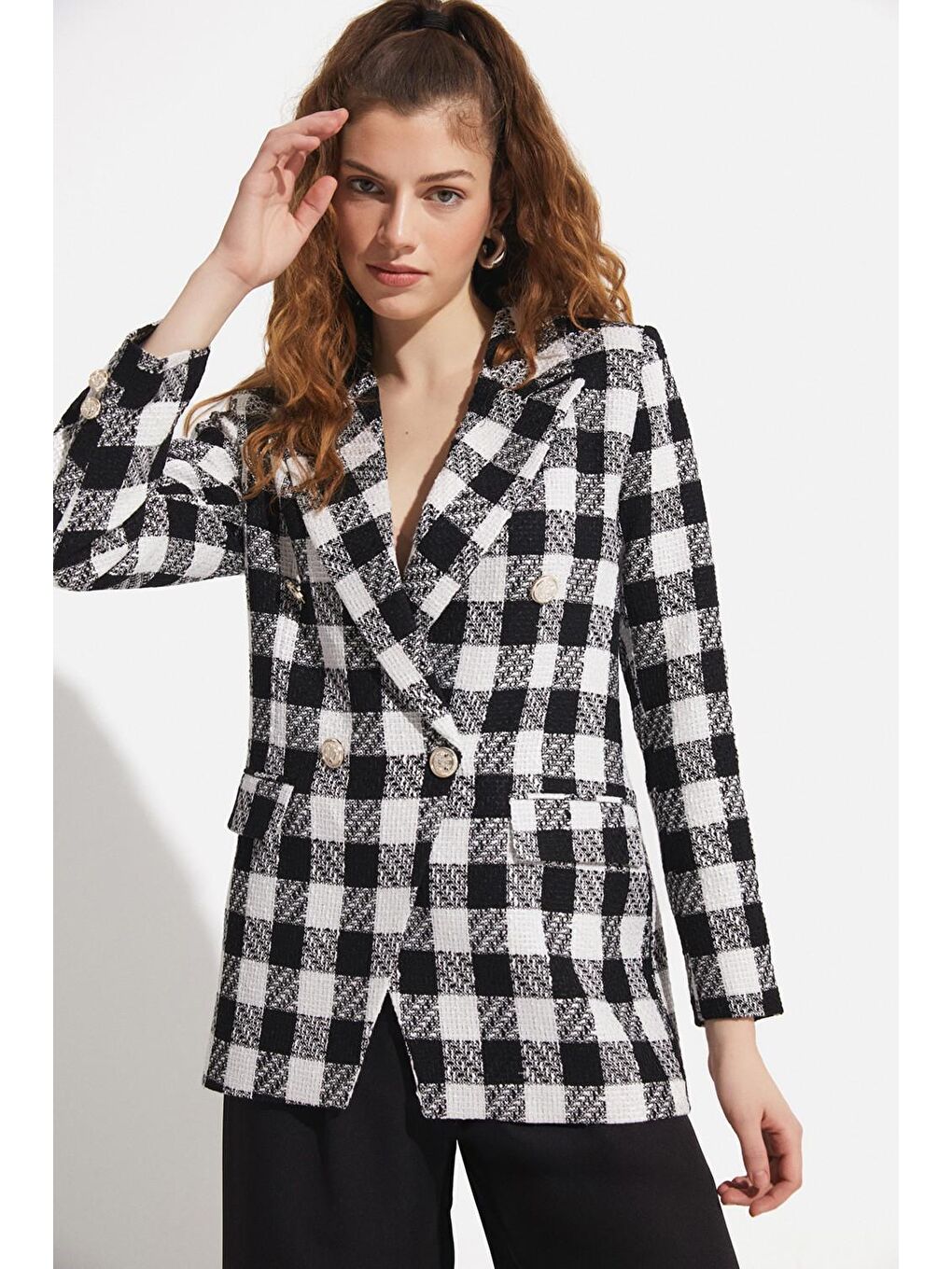 Ekose Desenli Siyah Beyaz Ceket-3