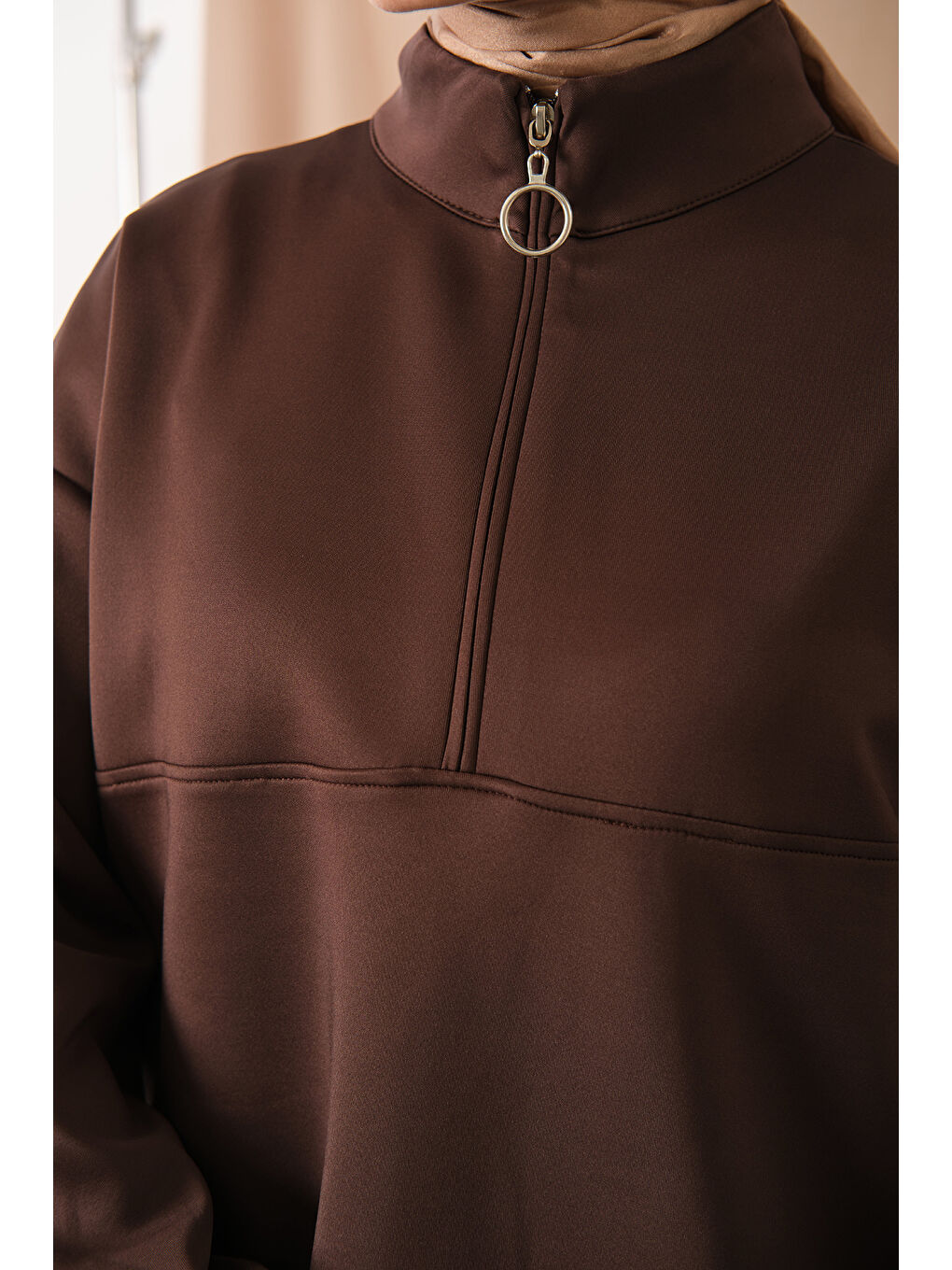 Kadın Yarım Fermuarlı Takım Kahverengi-4