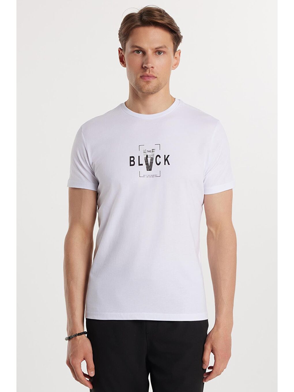 Erkek Slim Fit Dar Kesim %100 Pamuk Yumuşak Dokulu Baskılı Beyaz Bisiklet Yaka Tişört-1