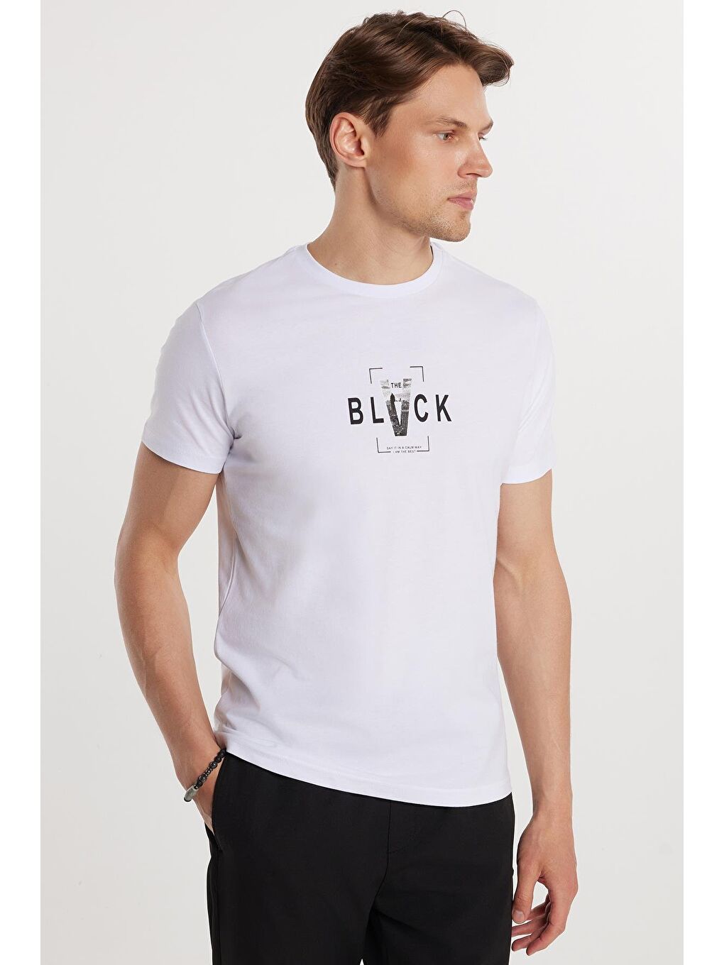 Erkek Slim Fit Dar Kesim %100 Pamuk Yumuşak Dokulu Baskılı Beyaz Bisiklet Yaka Tişört-3