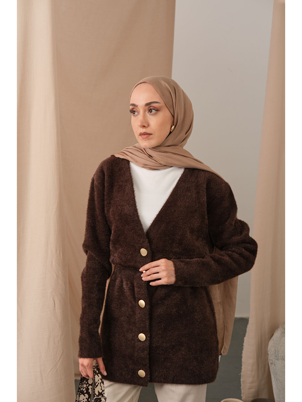 Kadın Gold Düğme Detay Hırka Kahverengi-2