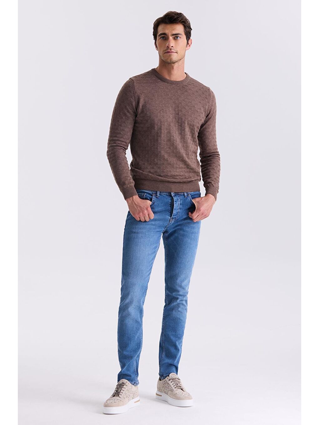 Kahverengi Kahve Slim Fit Bisiklet Yaka Desenli Triko Kazak-1