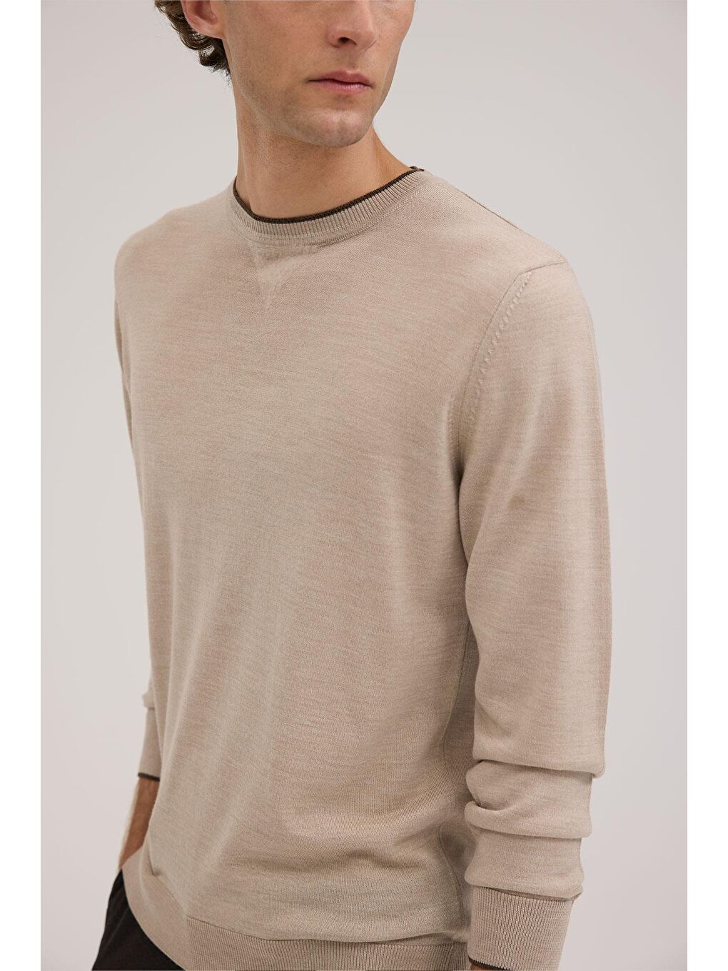 Bej Taş Slim Fit Bisiklet Yaka V Tiftikli Yünlü Triko Kazak-2