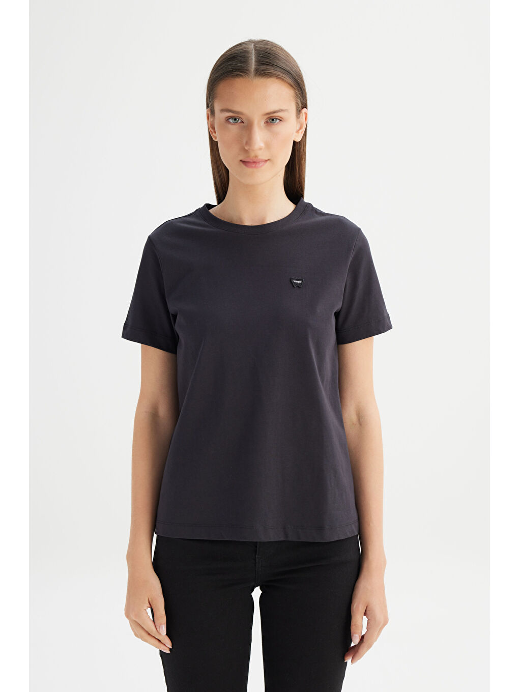 %100 Pamuk Regular Fit Normal Kesim Bisiklet Yaka Patch Logo Siyah Tişört