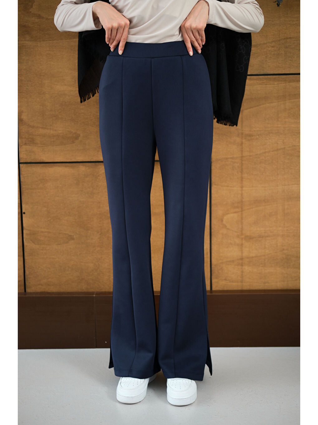 Kadın Yandan Yırtmaçlı Scuba Pantolon Lacivert-4