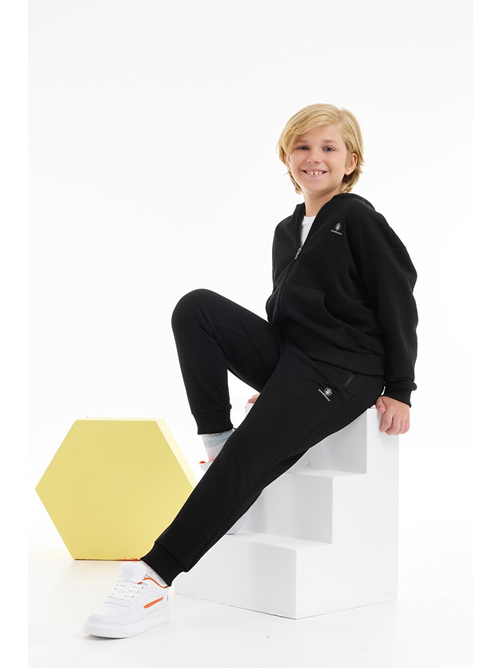 BL 17TPT55 5PR-TP Siyah Erkek Çocuk Eşofman Takımı