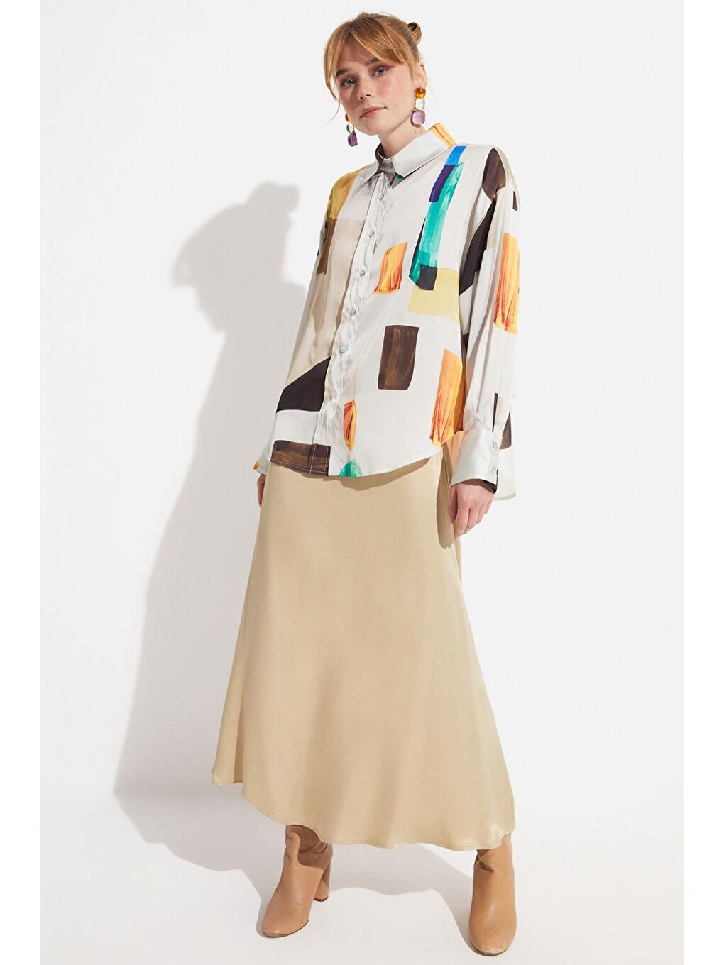 Bej Geometrik Desenli Gömlek-4