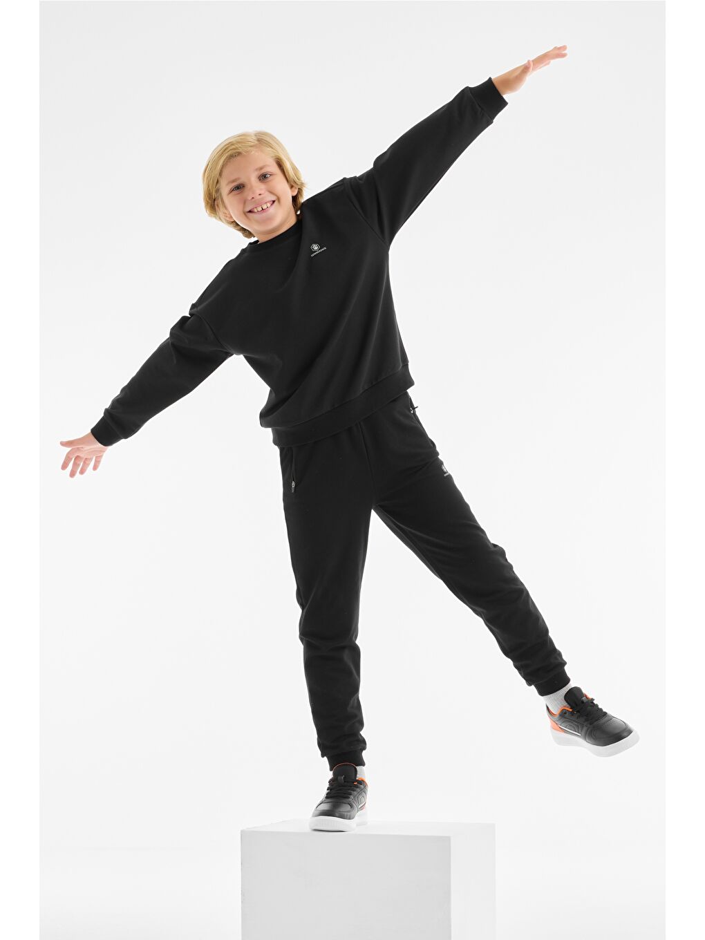 BL 22TPT39 5PR-TP Siyah Erkek Çocuk Eşofman Altı-1