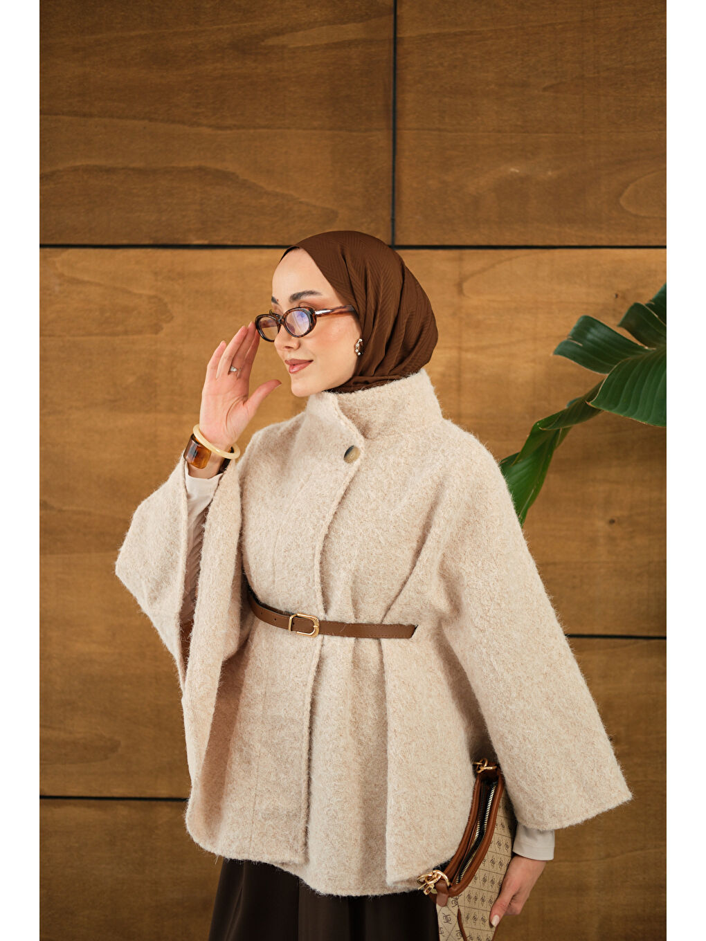 Ekru Kadın Kemer Detaylı Panço Krem-2