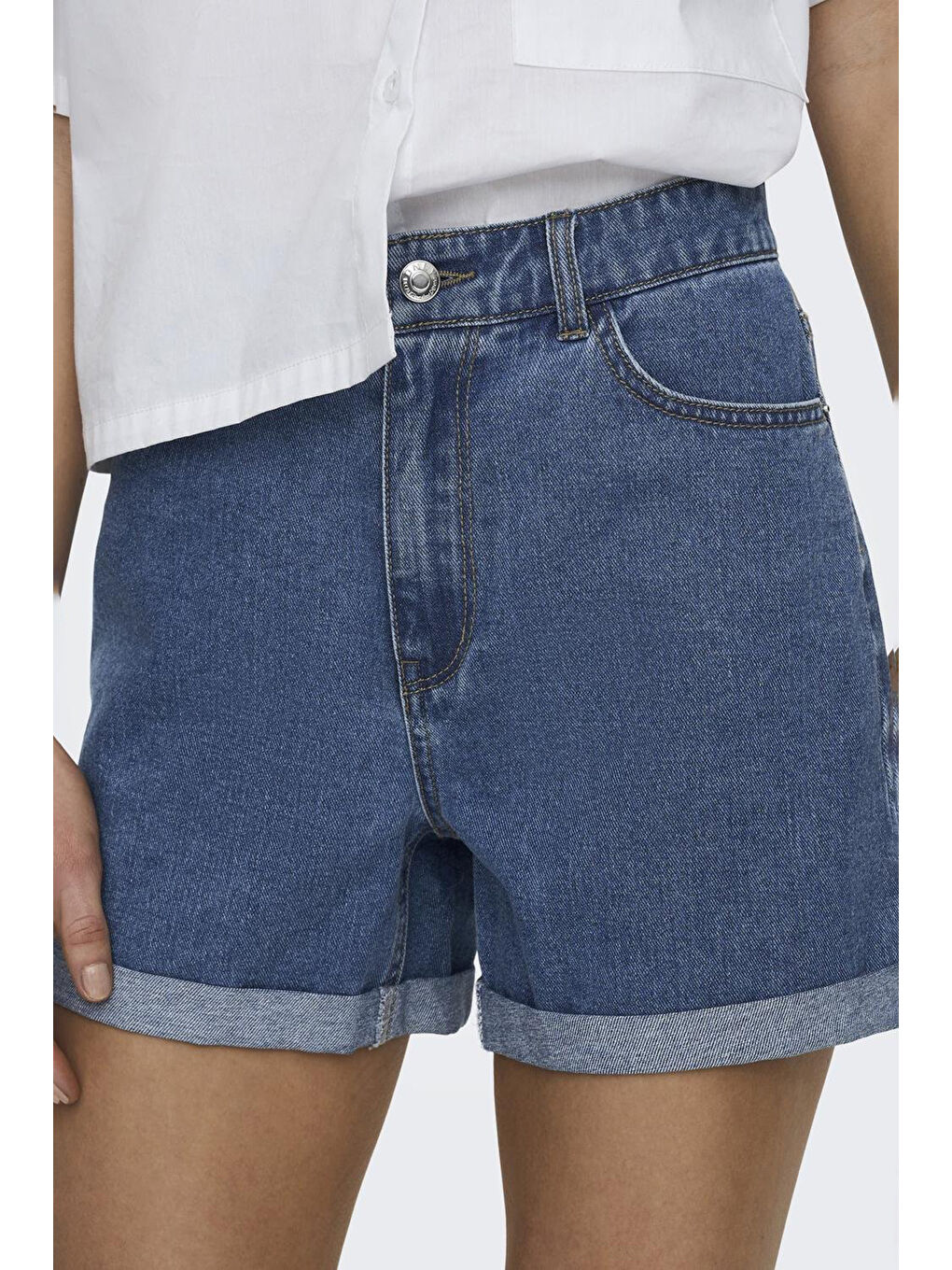 Mavi Onlvega % 100 Pamuk Regular Fit Yüksek Bel Mini Kadın Jean Short 15230571-3