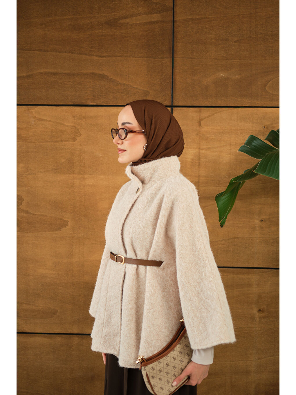 Ekru Kadın Kemer Detaylı Panço Krem-3