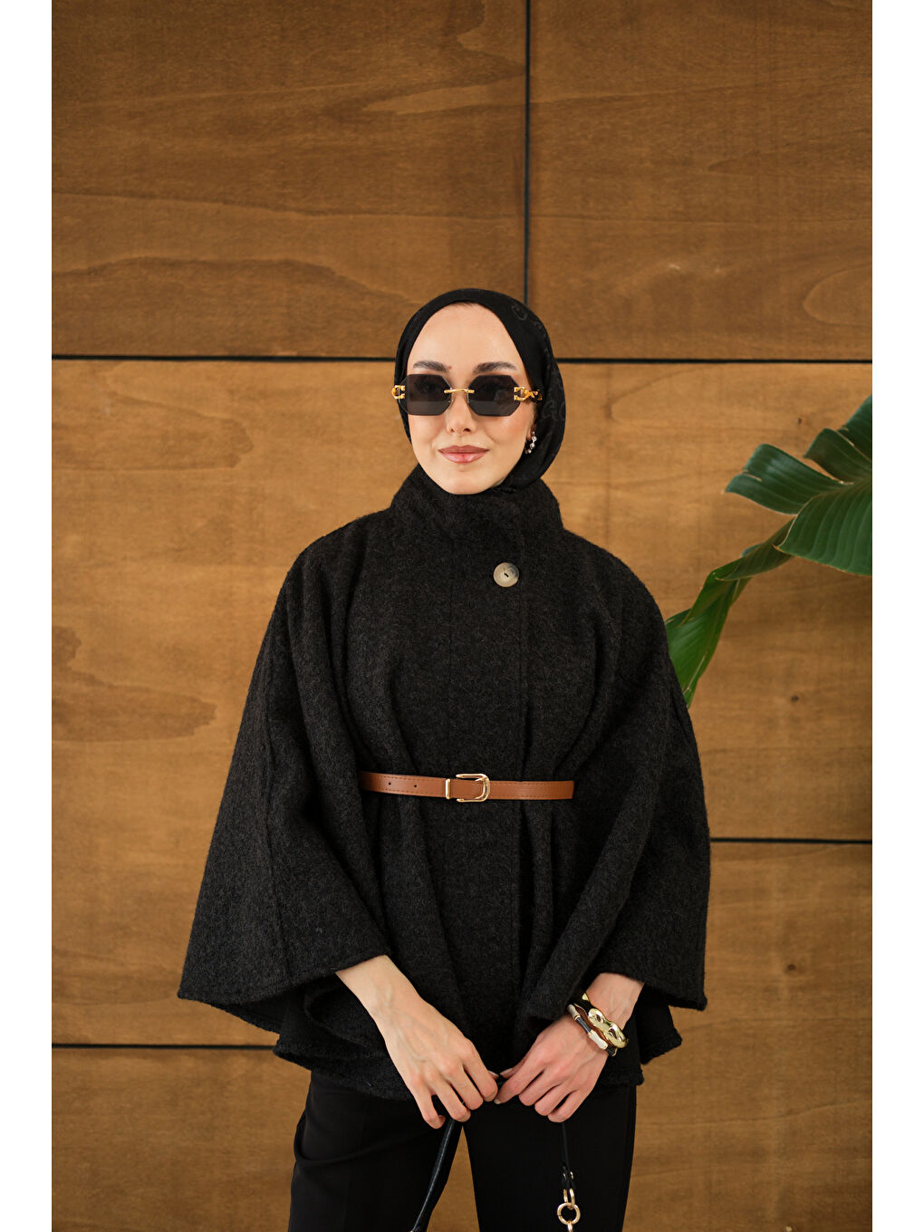 Kadın Kemer Detaylı Panço Siyah