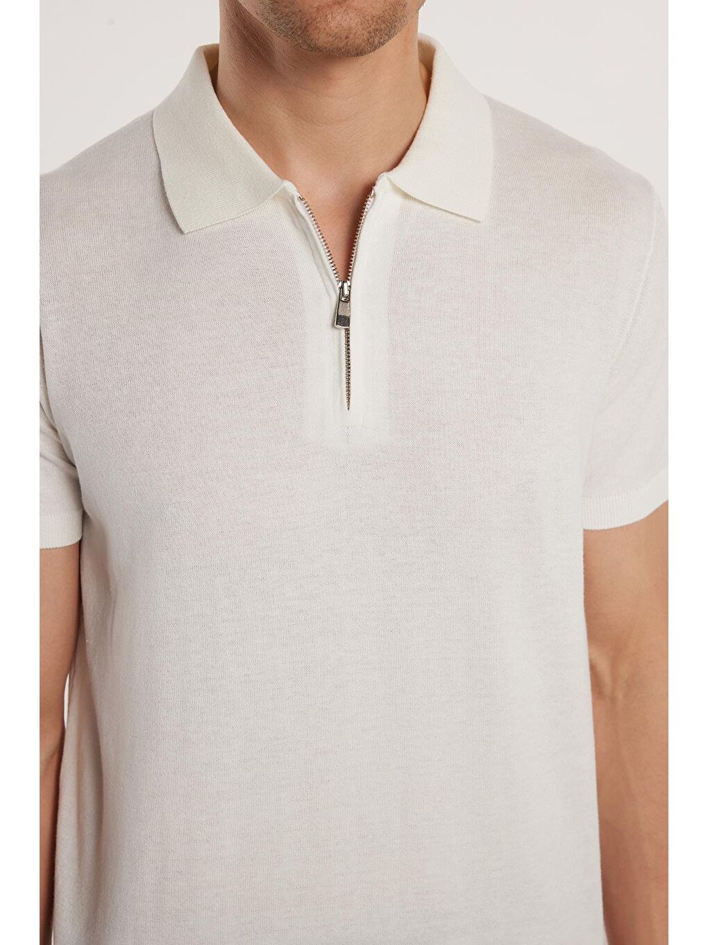 Erkek Slim Fit Dar Kesim Pamuklu Örme Triko Fermuarlı Beyaz Polo Yaka Tişört-2