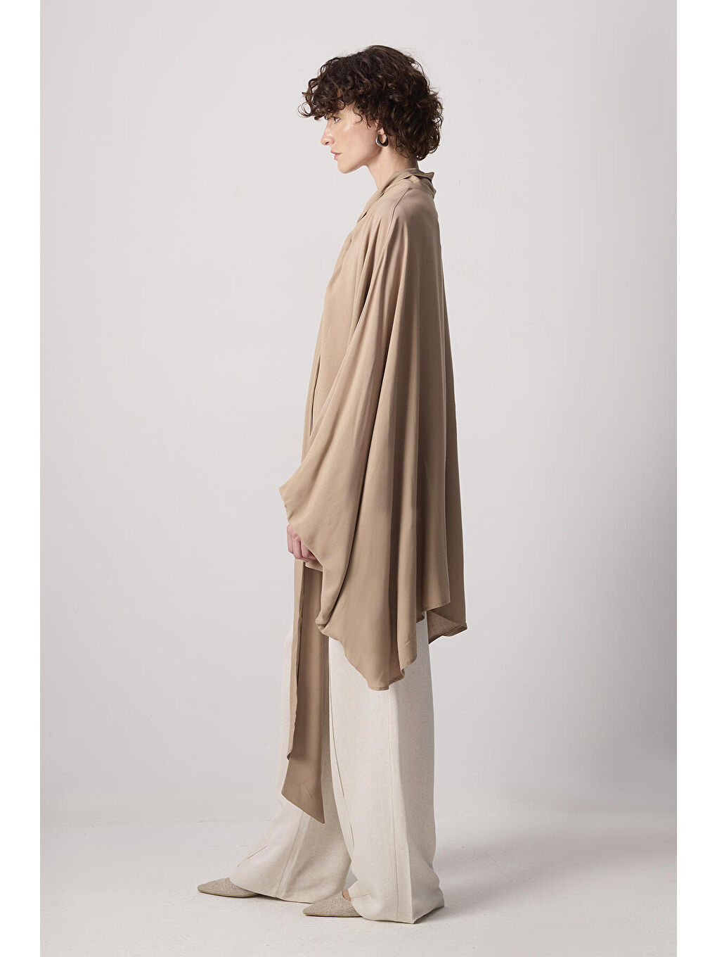 Bej Dökümlü Viskon Kimono-3