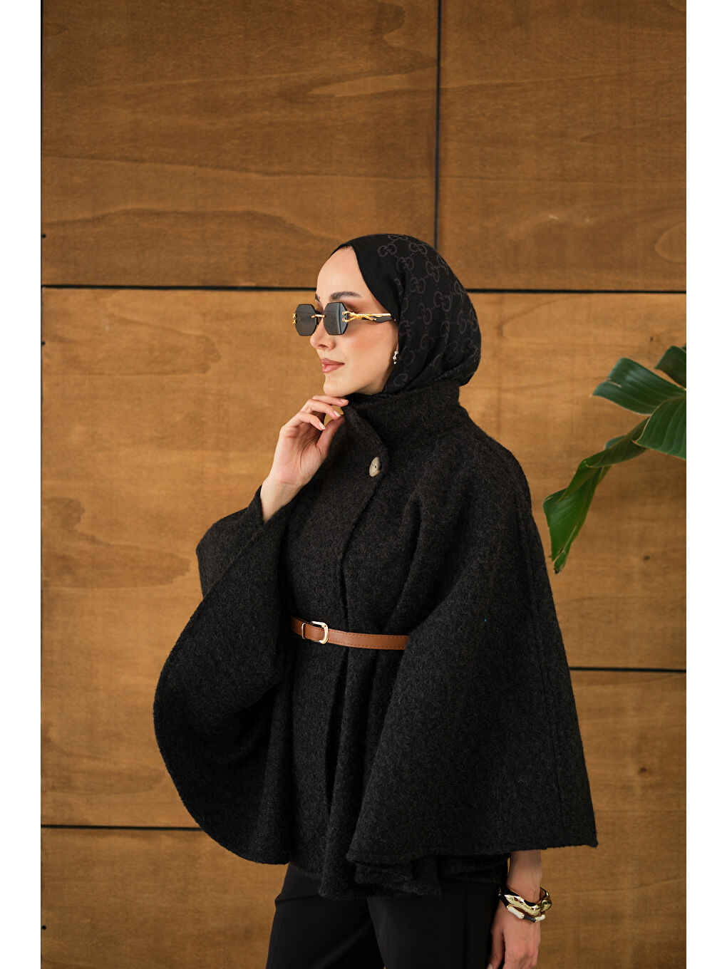 Kadın Kemer Detaylı Panço Siyah-3