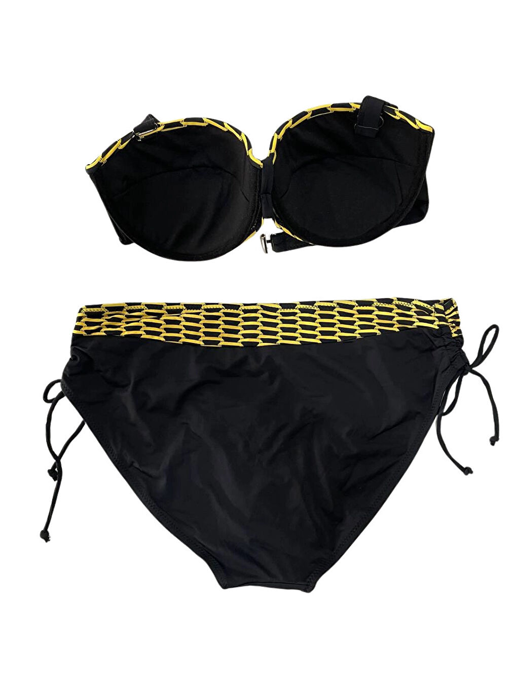 Kadın Sarı Zincir Desenli Büyük Beden Astarlı Siyah Bikini Takım HZL25S-LC3303-2