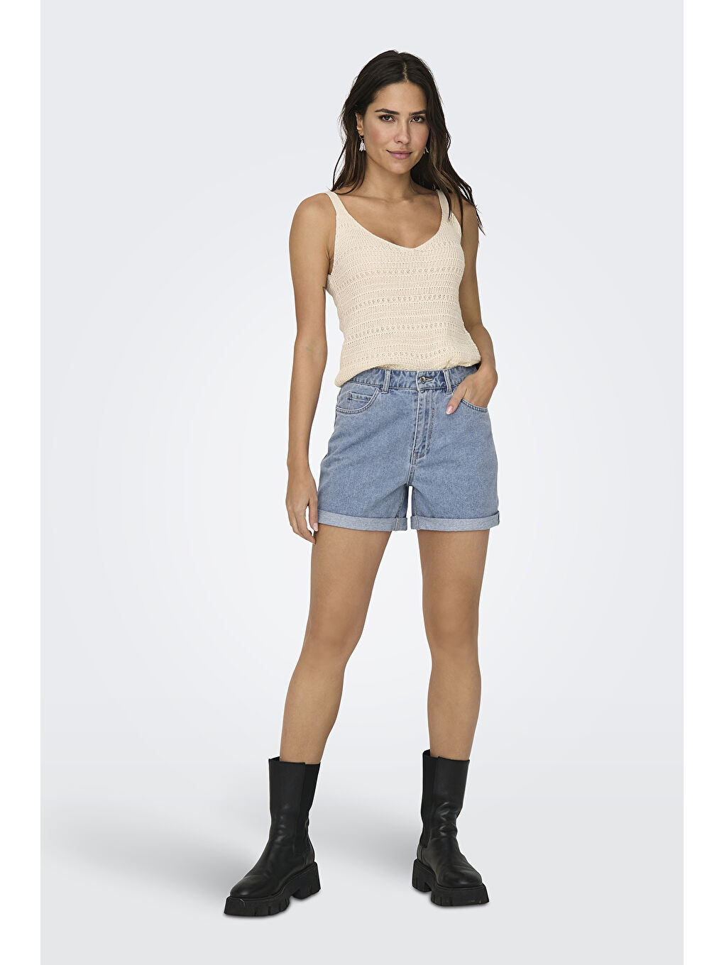 Mavi Onlvega % 100 Pamuk Regular Fit Yüksek Bel Mini Kadın Jean Short 15230571-1