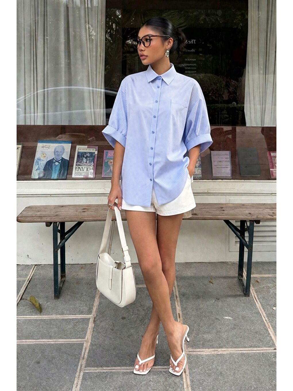 Kadın Mavi Çizgili Sırt Dekolteli Oversize Gömlek Yazlık Uzun Gömlek-2