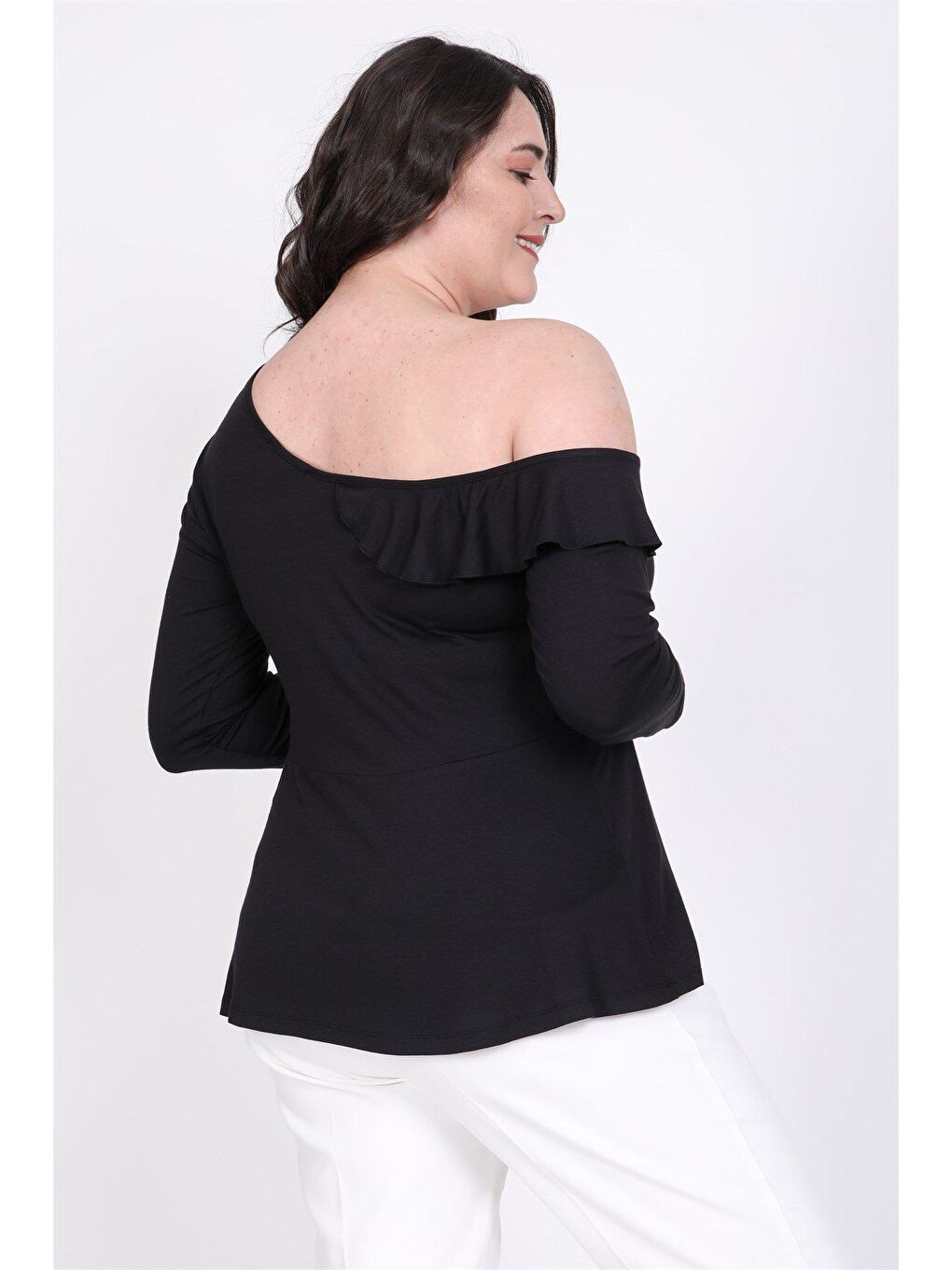 Mylinemoda Siyah Volanlı Tek Kol Düşük Peplum Bluz - 2