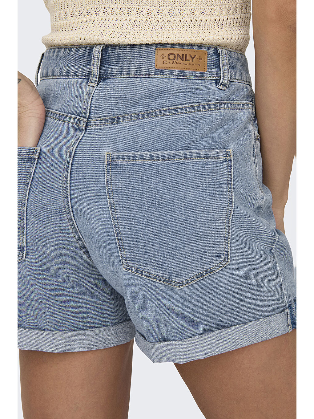 Mavi Onlvega % 100 Pamuk Regular Fit Yüksek Bel Mini Kadın Jean Short 15230571-4