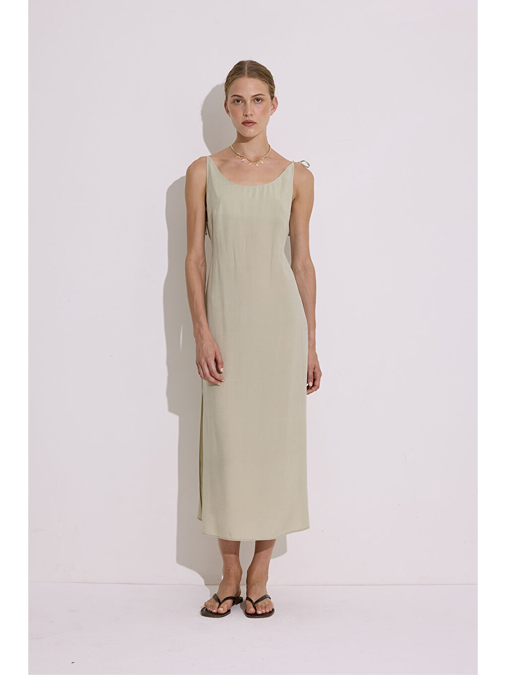 Yeşil Modal Askılı Rahat Elbise Çağla-5