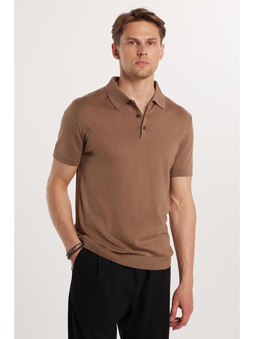 Bej Erkek Slim Fit Dar Kesim Pamuklu Örme Triko Vizon Polo Yaka Tişört