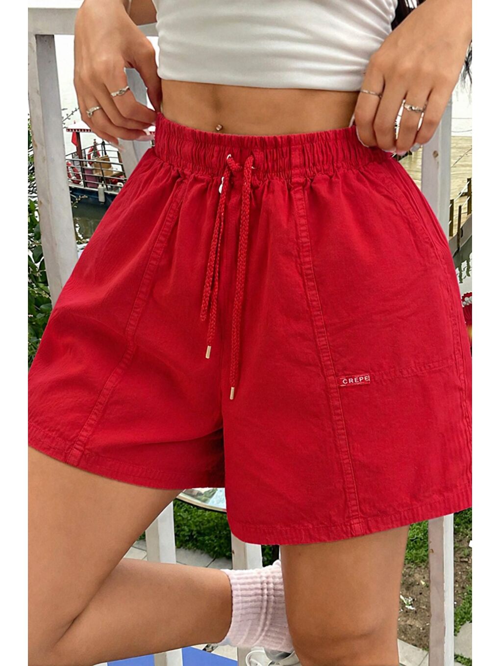 Kırmızı Kadın %100 Pamuk Lastikli Bel Rahat Kesim Yazlık Şort